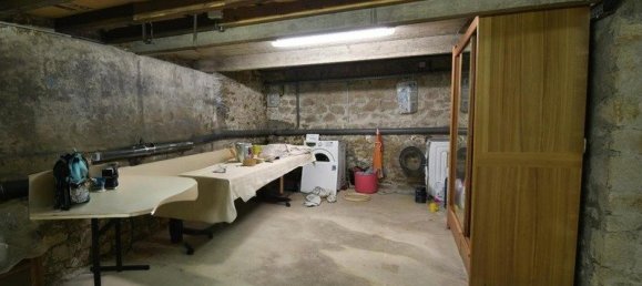 Edificio de 4 dormitorios en Rostrenen, France No. 190067 37