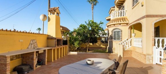 Casa de 5 dormitorios en Alicante, Spain No. 92301 7