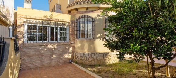 Casa de 5 dormitorios en Alicante, Spain No. 92301 6