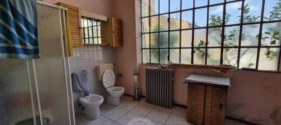 186m² Building in Besnate, Italy No. 363509 18