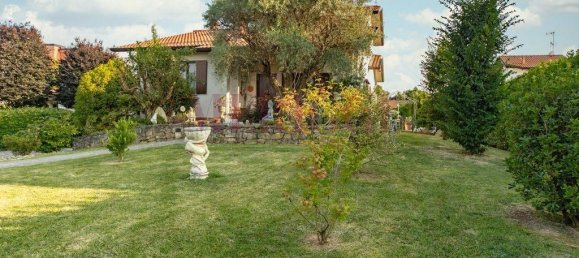 9 rooms Villa in Lomagna, Italy No. 87118 4