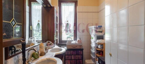 9 rooms Villa in Lomagna, Italy No. 87118 24