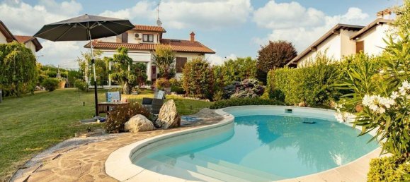 9 rooms Villa in Lomagna, Italy No. 87118 8