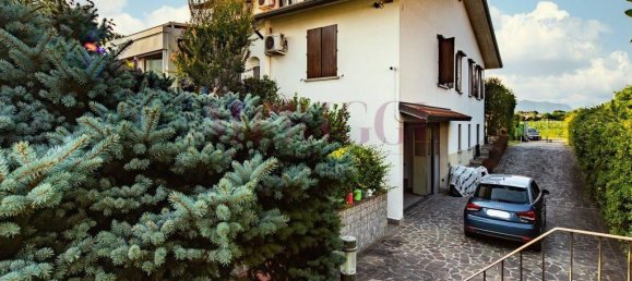 9 rooms Villa in Lomagna, Italy No. 87118 11