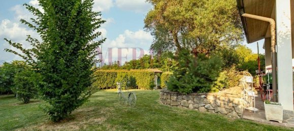 9 rooms Villa in Lomagna, Italy No. 87118 5