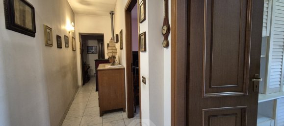 3 bedrooms Castles in Besnate, Italy No. 334630 10