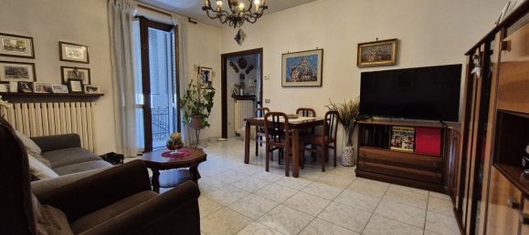 3 bedrooms Castles in Besnate, Italy No. 334630 7