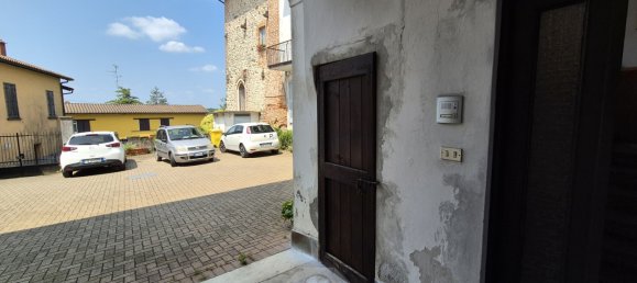 3 bedrooms Castles in Besnate, Italy No. 334630 19