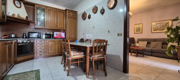 3 bedrooms Castles in Besnate, Italy No. 334630 6