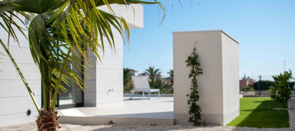 3 bedrooms Villa in Los Montesinos, Spain No. 9109 17