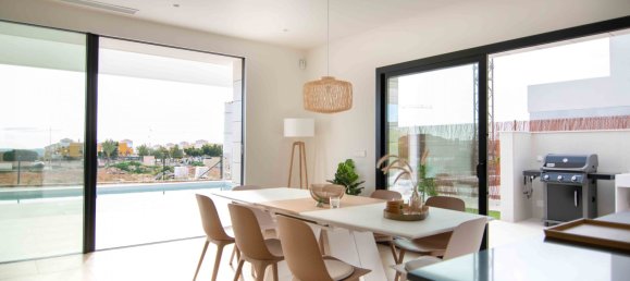 3 bedrooms Villa in Los Montesinos, Spain No. 9109 21