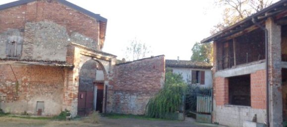 15 rooms House in Carpenedolo, Italy No. 212532 10