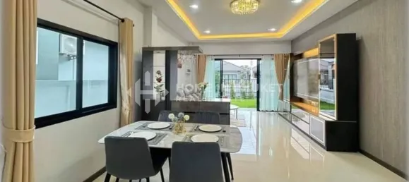 Moradia T3 em Phuket, Thailand N.º 60734 6