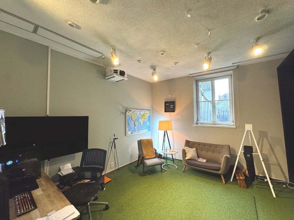 Офис с 1 комнатой в Штутгарт, Германия № 285751