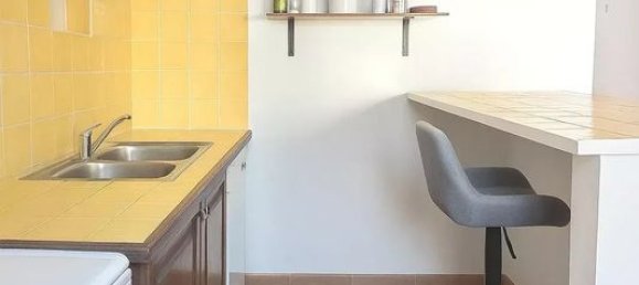 2 bedrooms Apartment in Marseille, France No. 336906 2