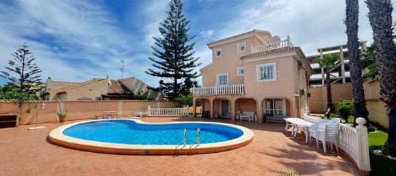 5 chambres Villa à La Zenia, Spain No. 183546 2