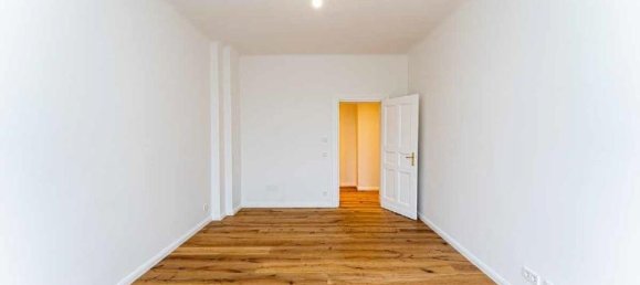 2 rooms Apartment in Prenzlauer Berg, Germany No. 105436 15