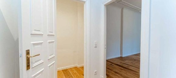 2 rooms Apartment in Prenzlauer Berg, Germany No. 105436 19