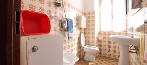 3 bedrooms House in Vestone, Italy No. 181590 6