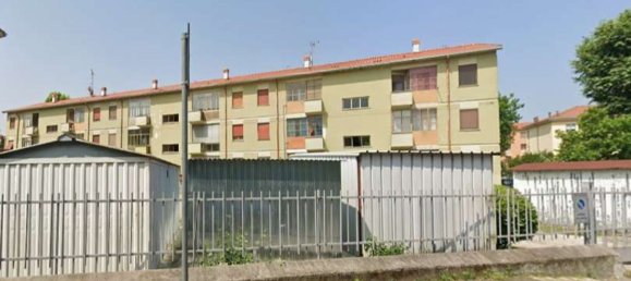 5 rooms Apartment in Vigevano, Italy No. 306701 13