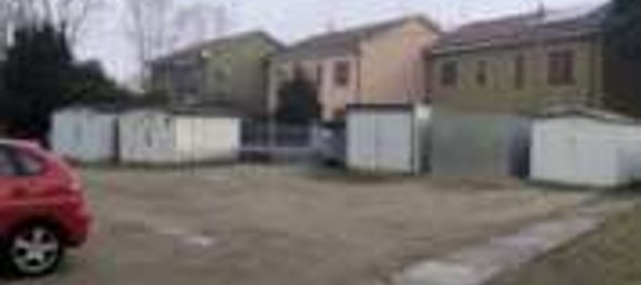 5 rooms Apartment in Vigevano, Italy No. 306701 7