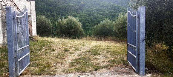 8-Zimmer Haus in Poggio San Vicino, Italy, Nr. 300800 13