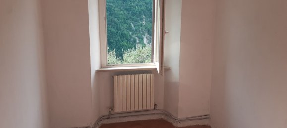 8-Zimmer Haus in Poggio San Vicino, Italy, Nr. 300800 19