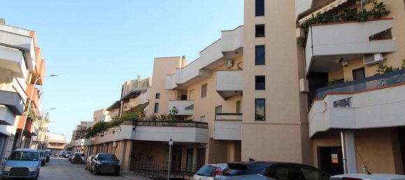 4 rooms Apartment in Grottaglie, Italy No. 149280 4