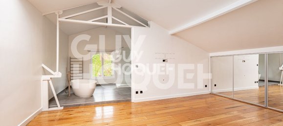 3 bedrooms House in Colombes, France No. 175247 6