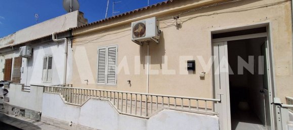 3 bedrooms House in Pozzallo, Italy No. 363139 12