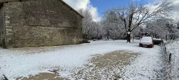 Studio à Grand, France No. 47728 6