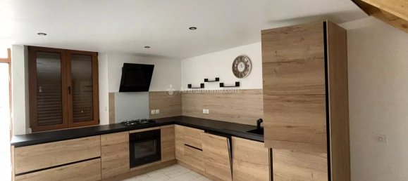 Studio à Grand, France No. 47728 2