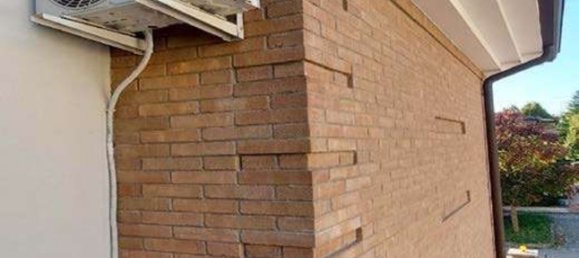 8 bedrooms House in Carpi, Italy No. 347658 9