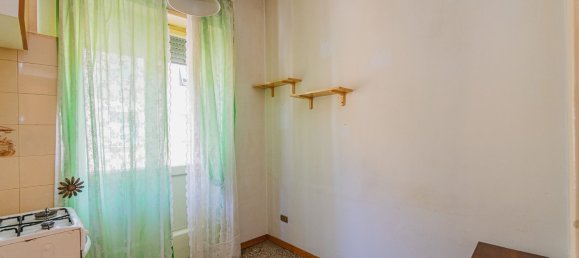 2 bedrooms Apartment in Rome, Italy No. 341770 17