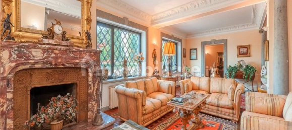 Edifício de 5 divisões em Rome, Italy N.º 71047 47