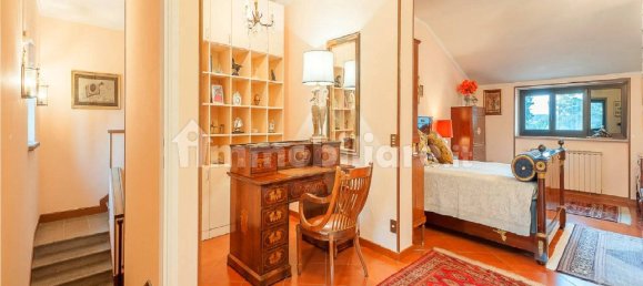 Edifício de 5 divisões em Rome, Italy N.º 71047 23