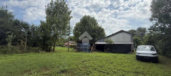 3 bedrooms House in Mirano, Italy No. 268418 8