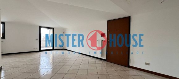 2 bedrooms Apartment in Cesano Maderno, Italy No. 304581 8