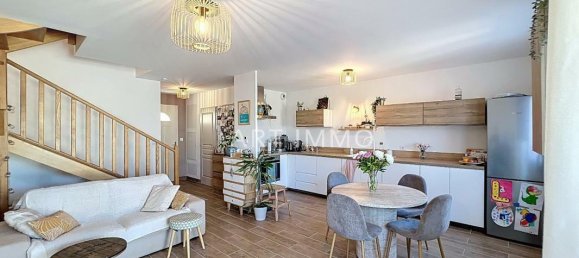 3 bedrooms Villa in Robion, France No. 348541 4