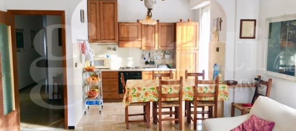 Пентхаус с 3 спальнями в Финале Лигуре, Италия № 53749 3