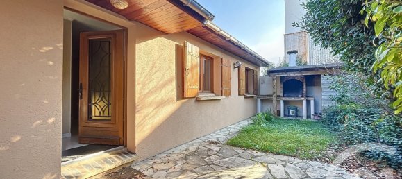 2 bedrooms House in Houilles, France No. 169883 11