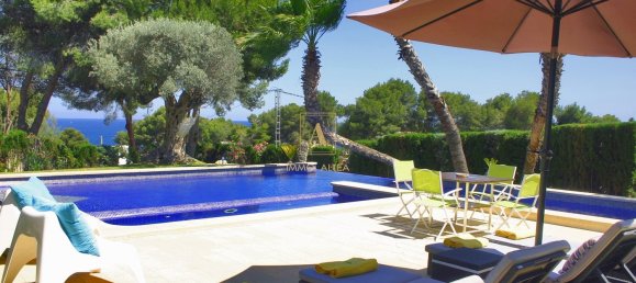 5 bedrooms Villa in Moraira, Spain No. 56464 3