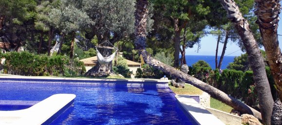 5 bedrooms Villa in Moraira, Spain No. 56464 2