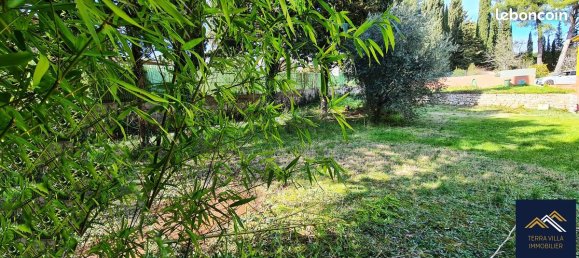 قطعة أرض في Aubagne, France رقم 99804 3