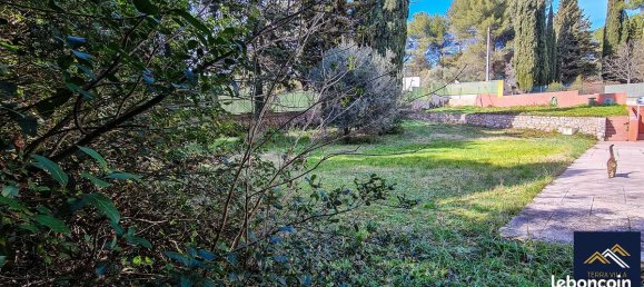 قطعة أرض في Aubagne, France رقم 99804 4