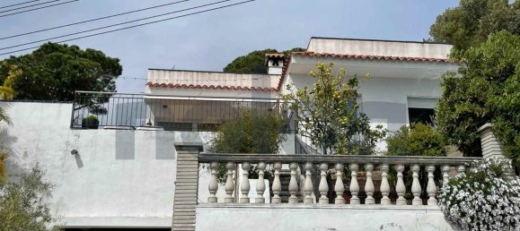 3 Schlafzimmer Haus in Blanes, Spain, Nr. 118292 8