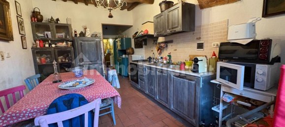 4 غرف نوم منزل في Arezzo, Italy رقم 372011 7