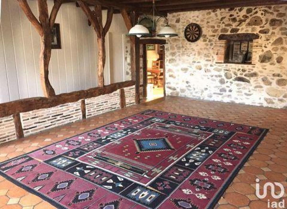 Casa T3 em Nontron, France N.º 7969