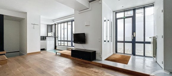 3 bedrooms Apartment in Paris, France No. 167333 2