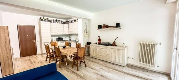 4 rooms Apartment in Gardone Riviera, Italy No. 40418 8